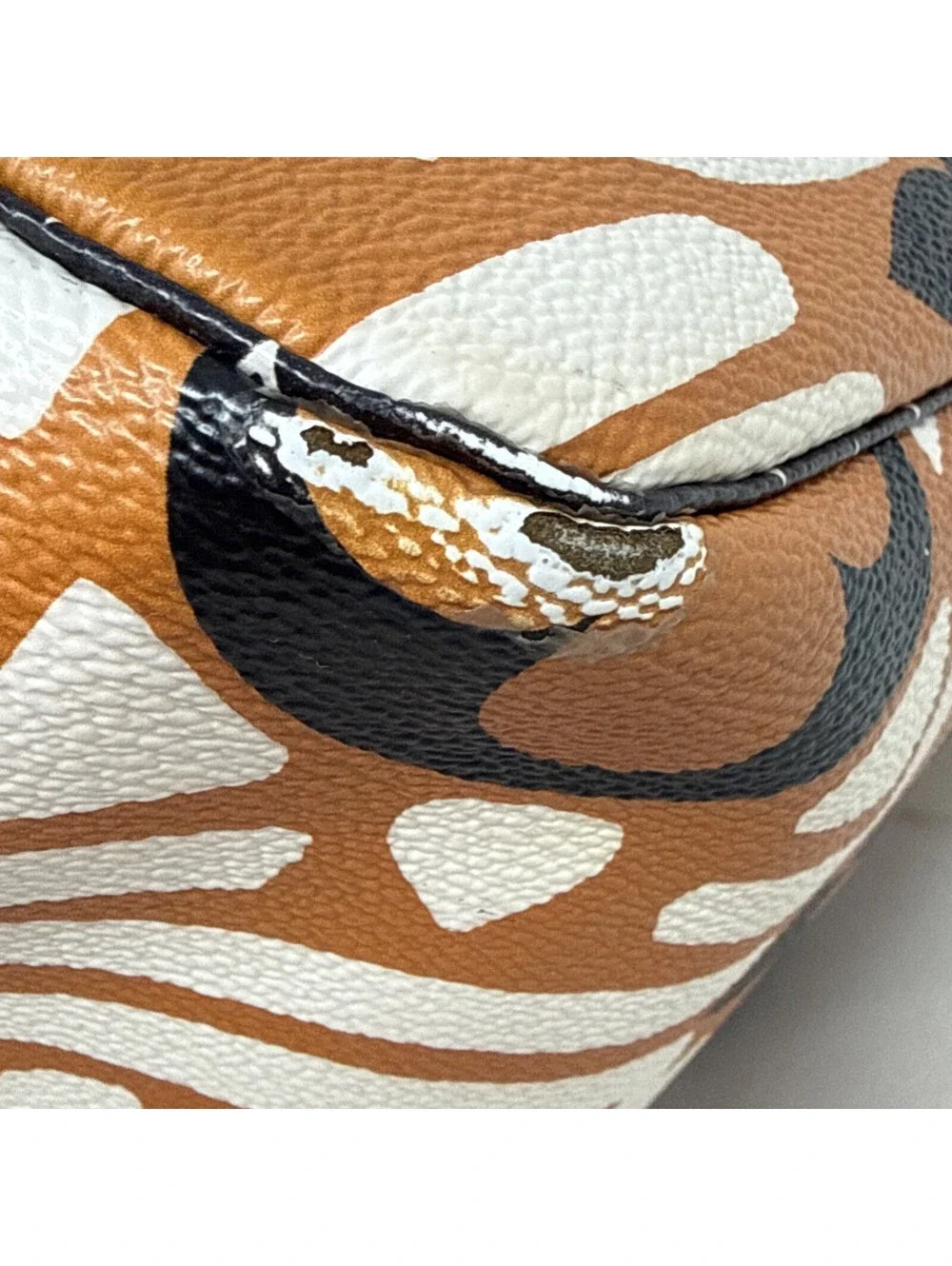 Louis Vuitton Crafty Monogram Neverful